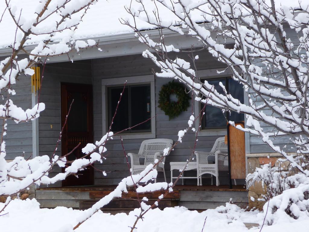 Idahome Bed And Breakfast Пост-Фолс Екстер'єр фото